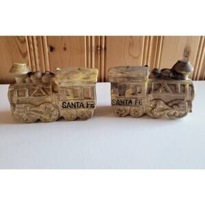 Vintage Ceramic Train Engine Salt & Pepper Shakers Santa Fe Made in Japan